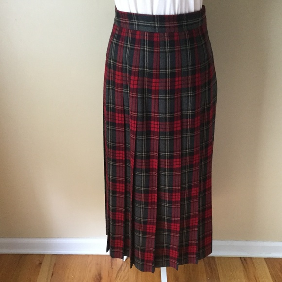L.L. Bean Dresses & Skirts - LL Bean Tartan Plaid Pleated Midi 💯% Wool Skirt